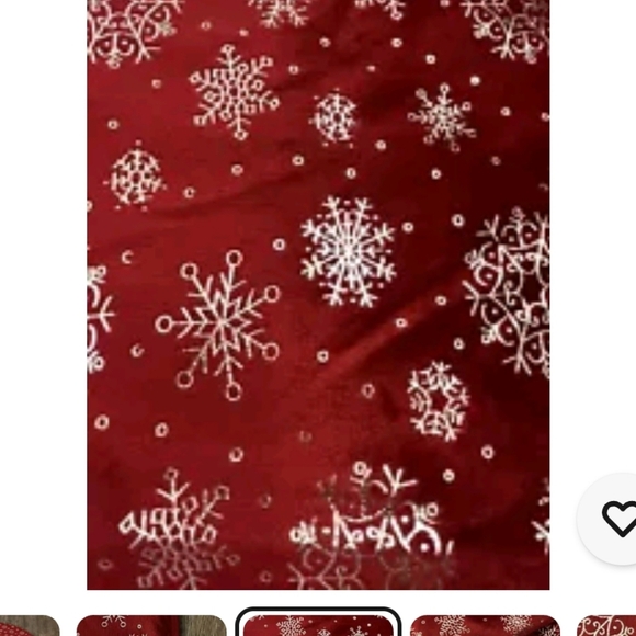 Red lux velvet snowflakes 56-inch tree skirt - Picture 3 of 4